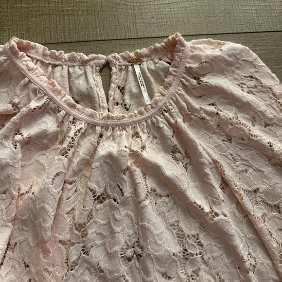 Free People Olivia Lace Top in Light Pink size large - Picture 6 of 12